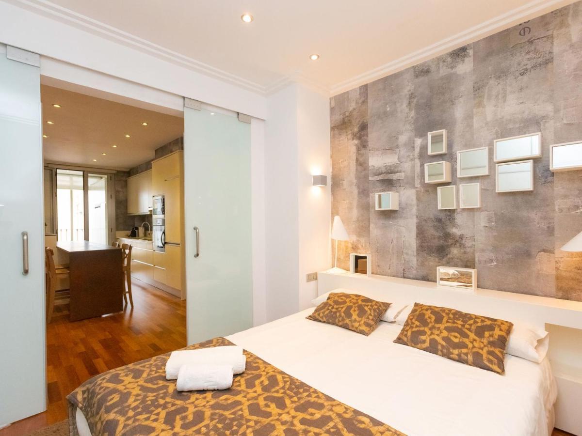 Apartment Centro- Passeig De Gracia - Casa Batllo By Interhome Barcelona Exterior photo