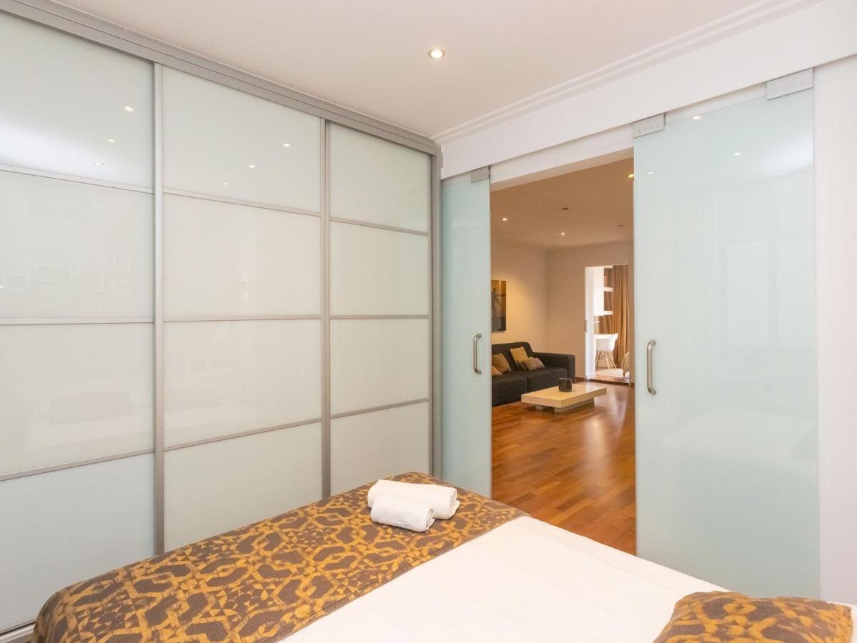 Apartment Centro- Passeig De Gracia - Casa Batllo By Interhome Barcelona Exterior photo