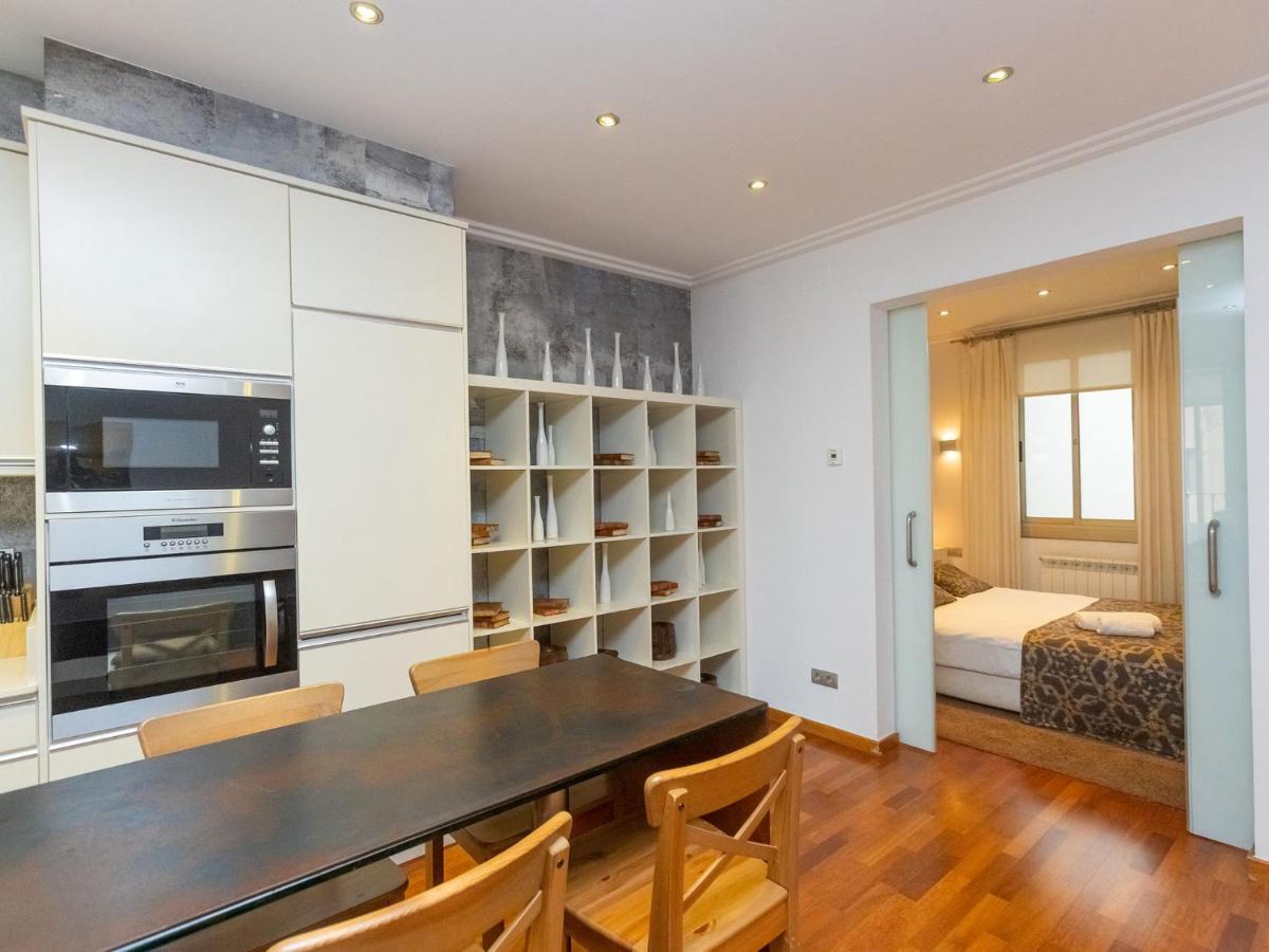 Apartment Centro- Passeig De Gracia - Casa Batllo By Interhome Barcelona Exterior photo
